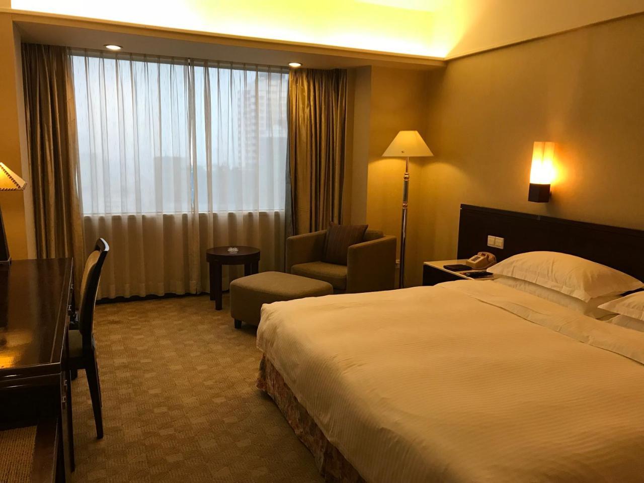 Zhongshan International Hotel Esterno foto